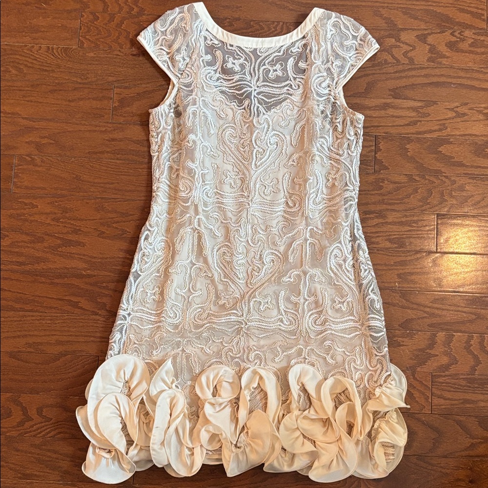 Jessica Simpson Ivory Lace Cocktail Dress with Rosette Trim